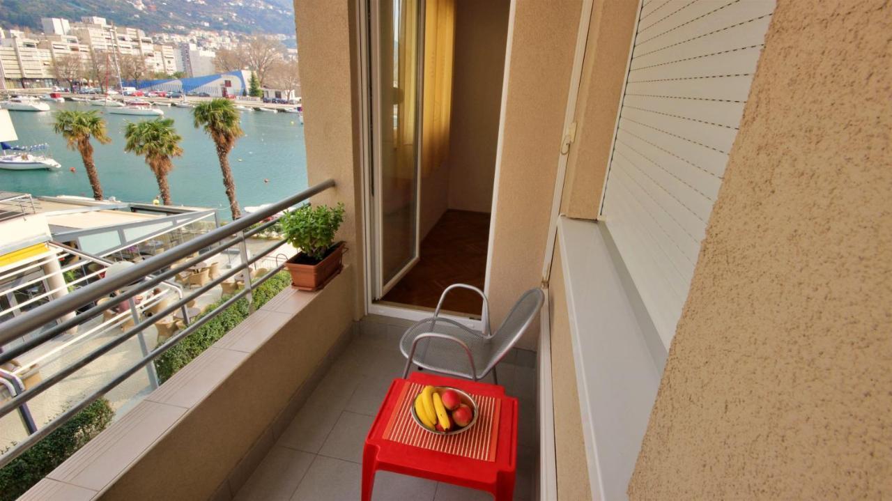 Apartment Jen Omis Exterior photo