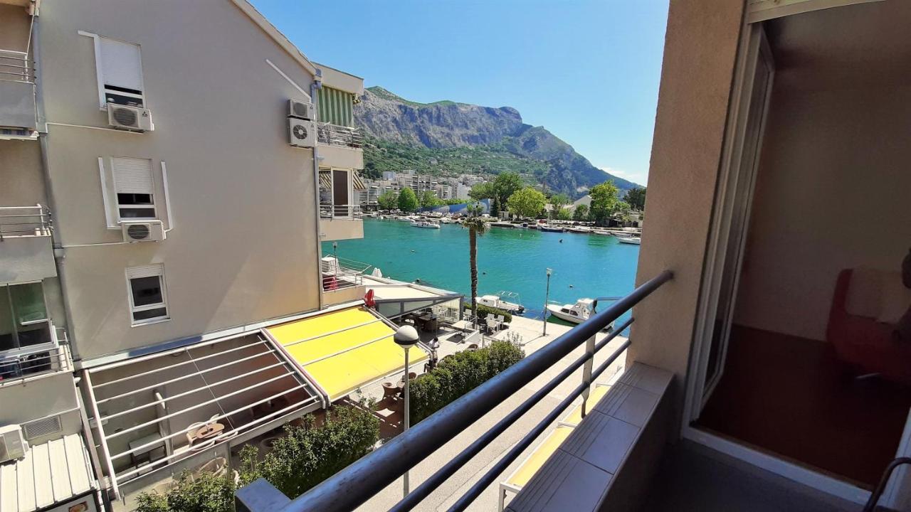 Apartment Jen Omis Exterior photo